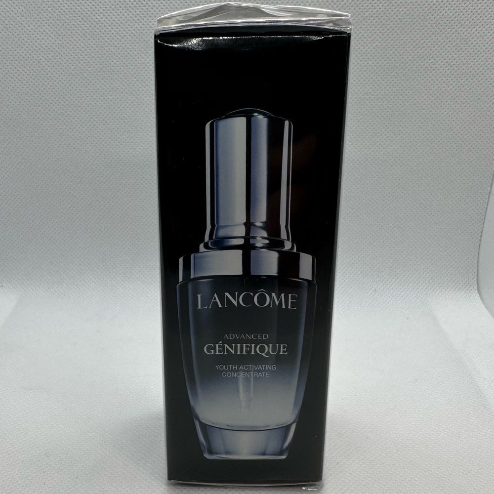 Lancôme Advanced Génifique Anti-Aging Face Serum 1oz
NWT - Picture 3 of 8